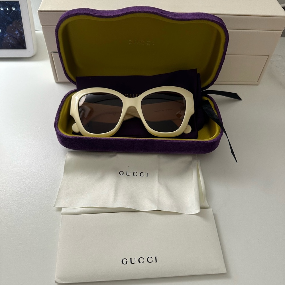 Gucci oversized sunglasses GG0808S